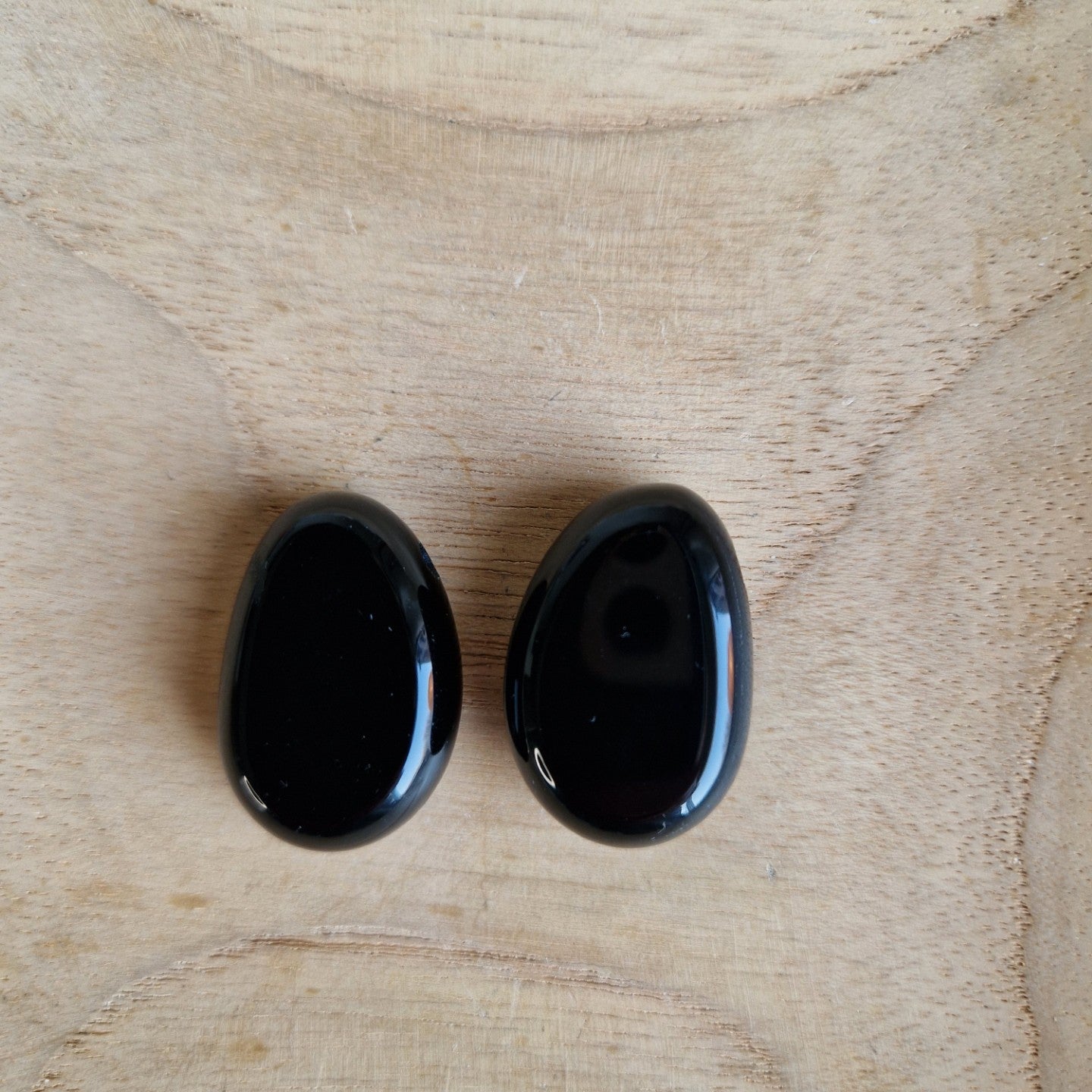 Black Onyx Hanger