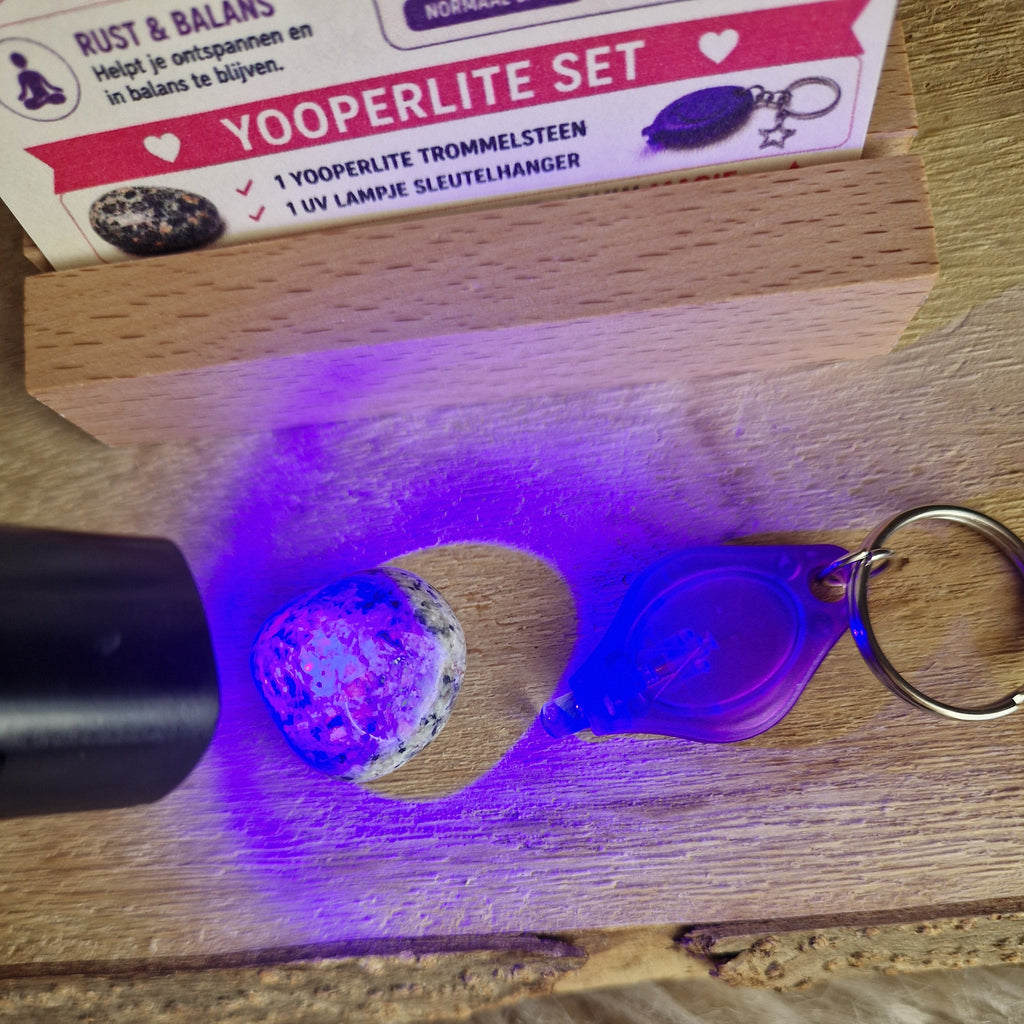 💜 Yooperlite Magie Set met UV-Lampje